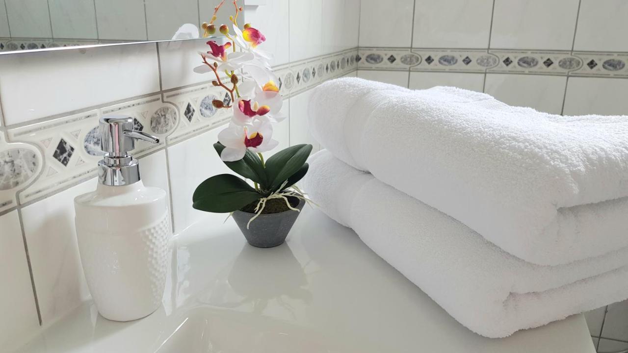 Paradise Gardens IV 2 Bd Amazing Apartment Pafos Zewnętrze zdjęcie