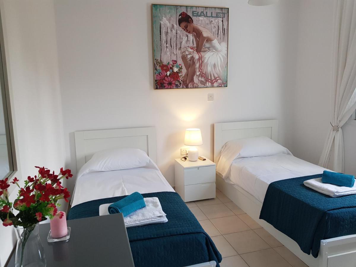 Paradise Gardens IV 2 Bd Amazing Apartment Pafos Zewnętrze zdjęcie