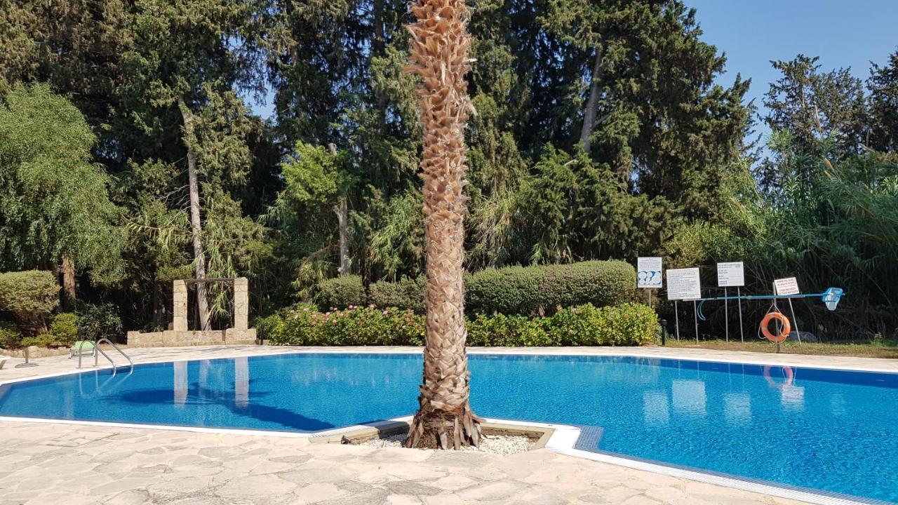 Paradise Gardens IV 2 Bd Amazing Apartment Pafos Zewnętrze zdjęcie